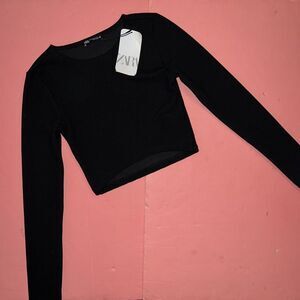 NWT Zara M Crop TOP SHIRT long-sleeve BLACK stretchy